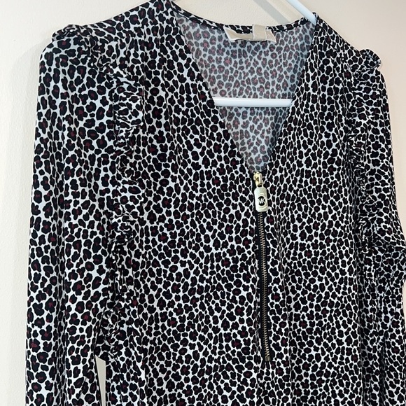 🔥Michael Kors Animal Print Blouse🔥 - Picture 3 of 6